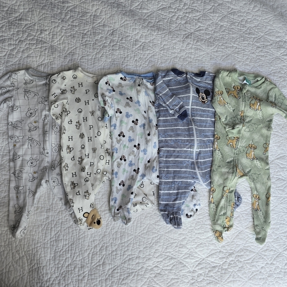 Disney Baby Footed Pajamas Sleepers One Piece 0-3 Months